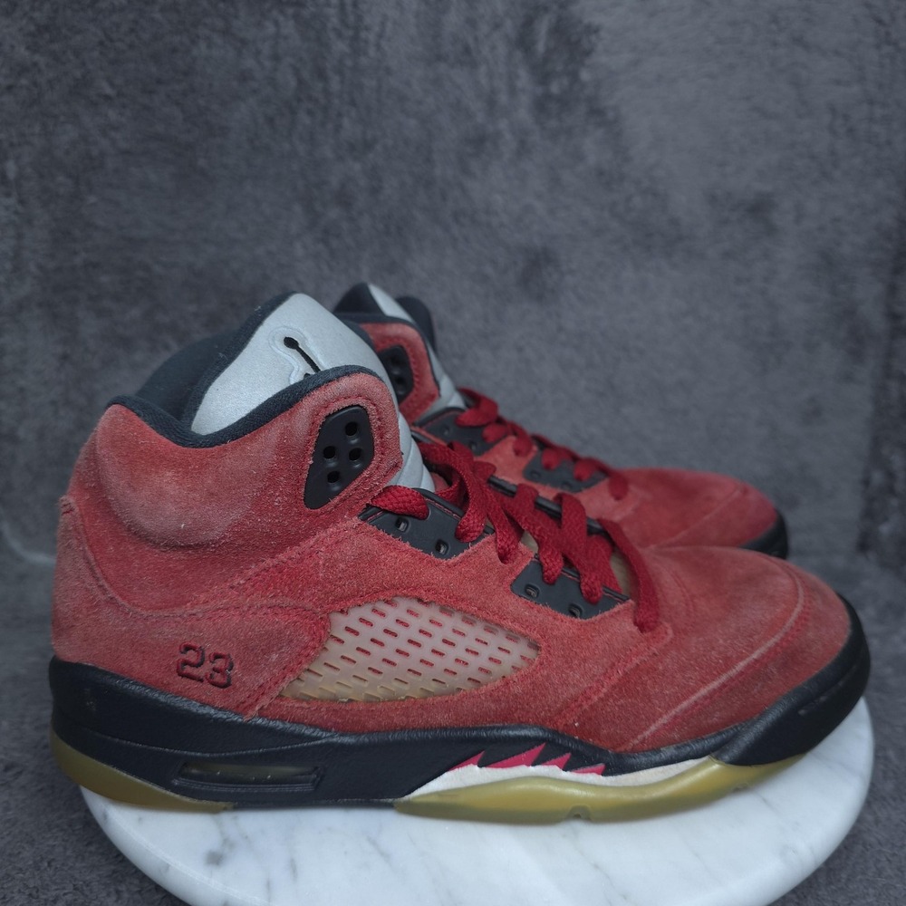 Jordan Air Jordan 5 Retro Raging Bull Shoes Youth Size 6Y Red Mid Top Sneakers